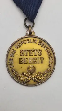 Østrisk militærtjenestemedalje i bronze, også kendt som Wehrdienstmedaille. Original