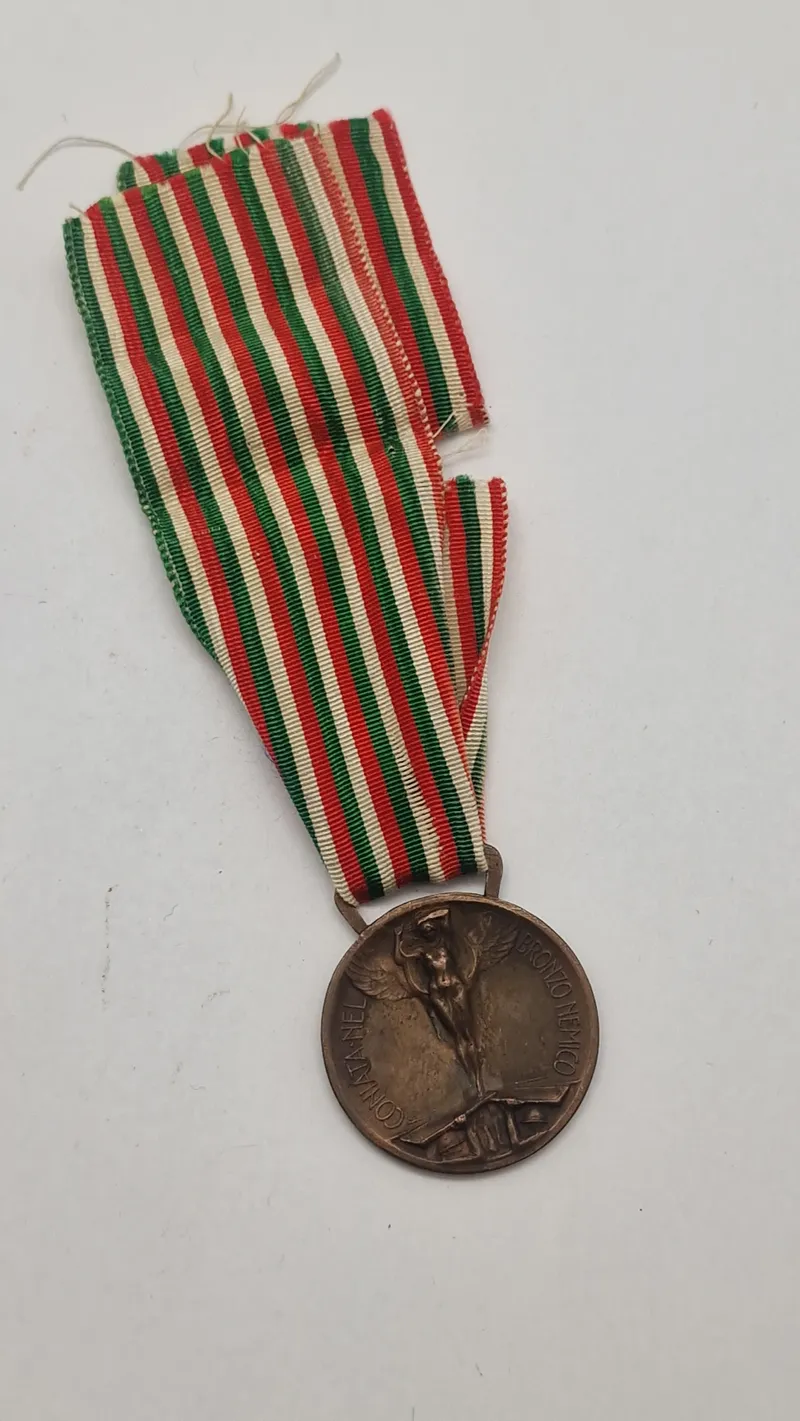 Italiensk erindringsmedalje for den italiensk-østrigske krig 1915-1918. Original