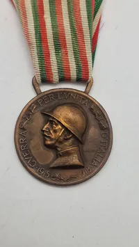 Italiensk erindringsmedalje for den italiensk-østrigske krig 1915-1918. Original
