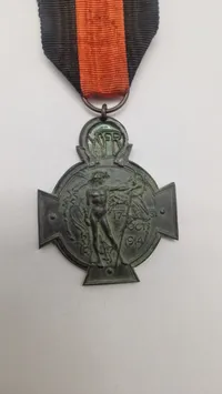 Belgisk Yser-kors (Yser-medalje) fra 1. verdenskrig, indstiftet i 1934 for at ære soldater, der kæmpede ved Yser-floden i oktober 1914. Original