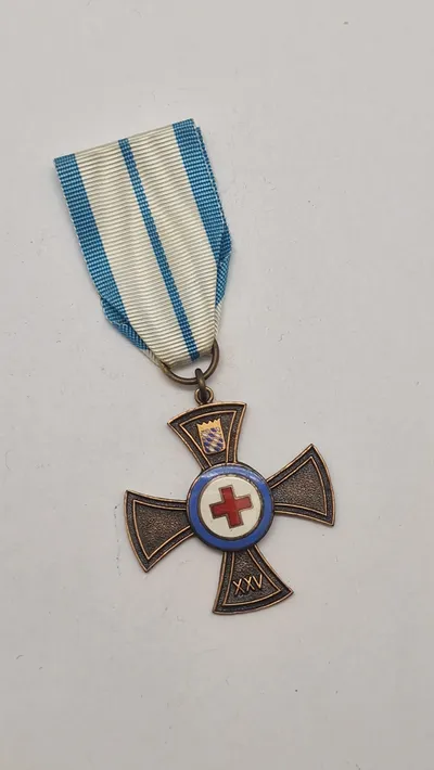 Red Cross, Decoration of Honour for Services to the Bavarian Red Cross in Bronze. Original
