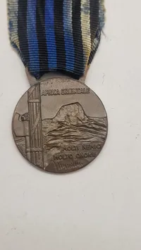 Italiensk erindringsmedalje for militære operationer i Østafrika. Original