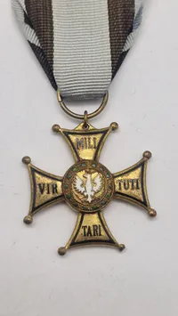 Polsk Virtuti Militari kors. Original