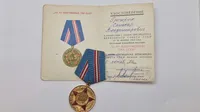 jubilæumsmedalje for 50-året for Sovjetunionens væbnede styrker (russisk: Юбилейная медаль «50 лет Вооружённых Сил СССР»), der blev indstiftet den 26. december 1967. Original