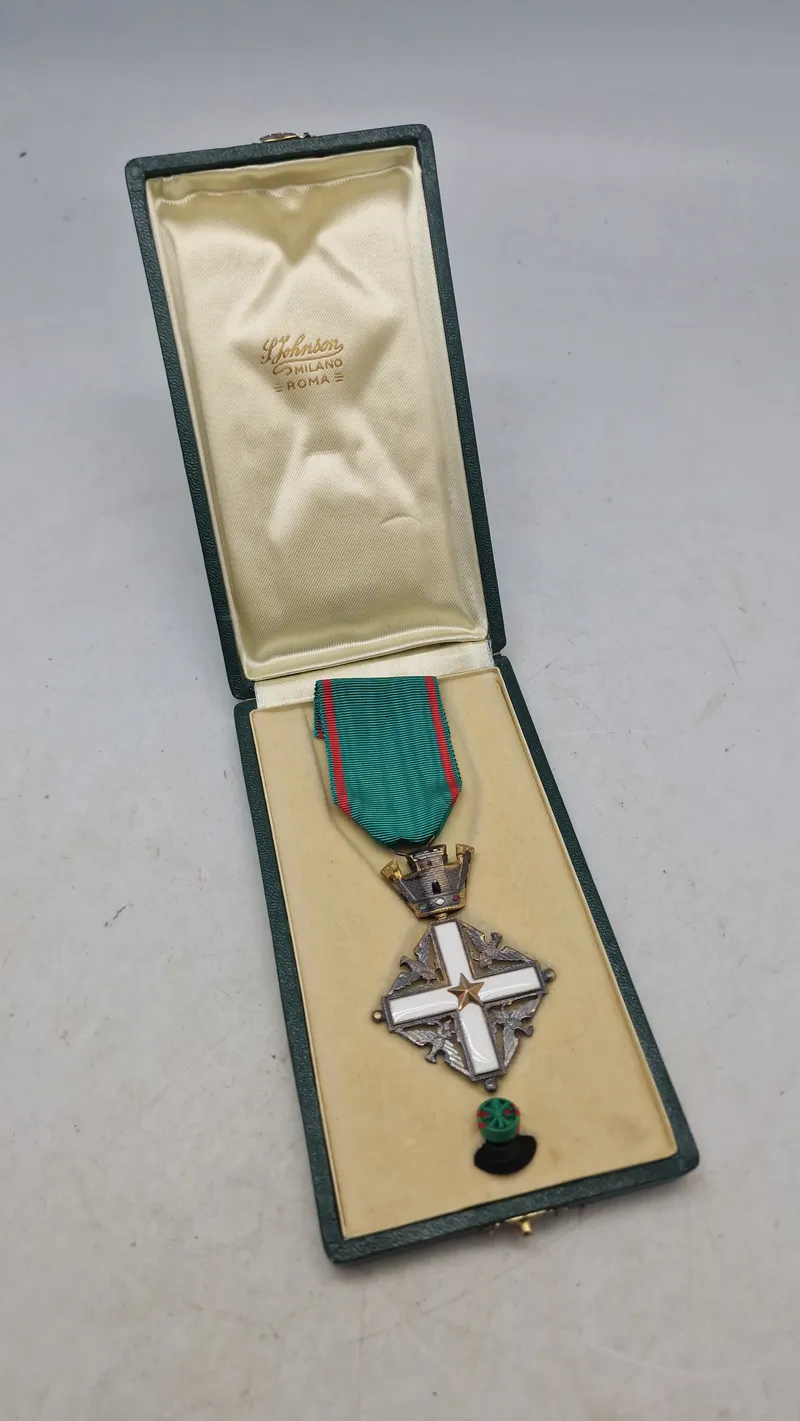 Italiensk Ordine al merito della Repubblica Italiana. Original