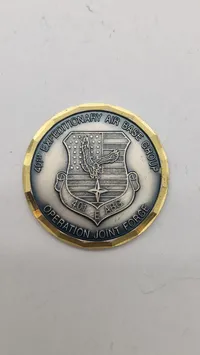 Challenge coin fra Tuzla Air Base i Bosnien, dateret 21. juni 1998, der fejrer "Wings of Task Force Eagle”