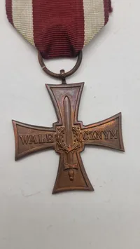 Polsk  "Krzyż Walecznych" (Tapperhedskorset). ww2. Original