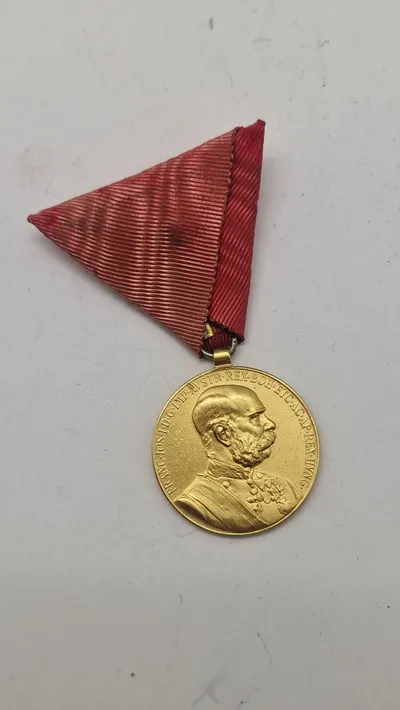 Østrig-Ungarsk Jubilæumsmedalje for Franz Joseph I, også kendt som "Signum Memoriae", fra 1898. Original