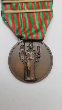 Italiensk erindringsmedalje fra 2. verdenskrig, kendt som "Medaglia commemorativa del periodo bellico 1940-43". Original