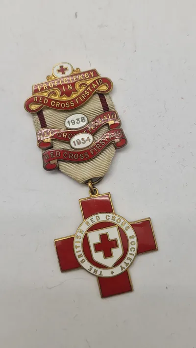 British Red Cross Society Proficiency in First Aid-medalje, ww2. Original