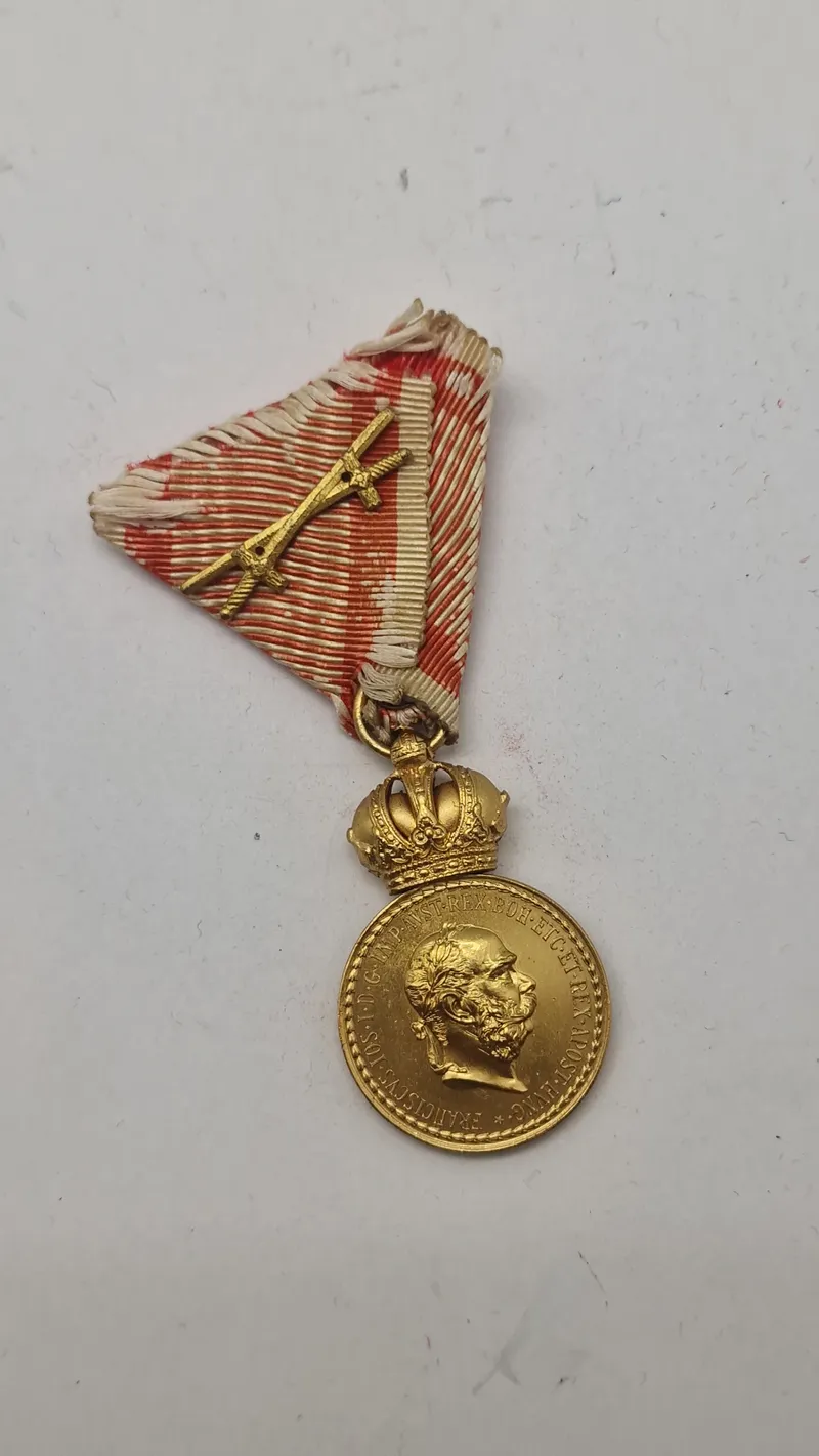 Østrisk “Signum Laudis" fortjenstmedalje. Original