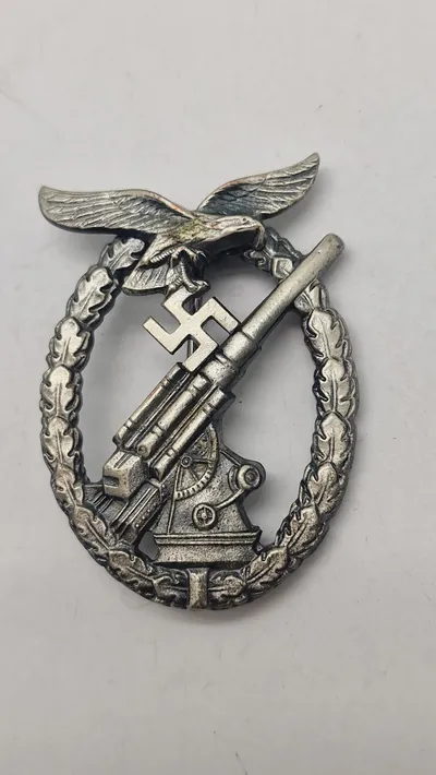 Luftwaffe flakkampf abzeichen. Efterkrigs