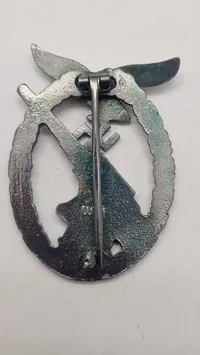 Luftwaffe flakkampf abzeichen. Efterkrigs