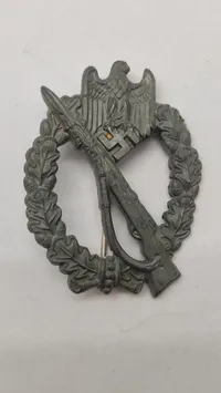 Infanterie sturmabzeichen. Souval (lige efter krigen)