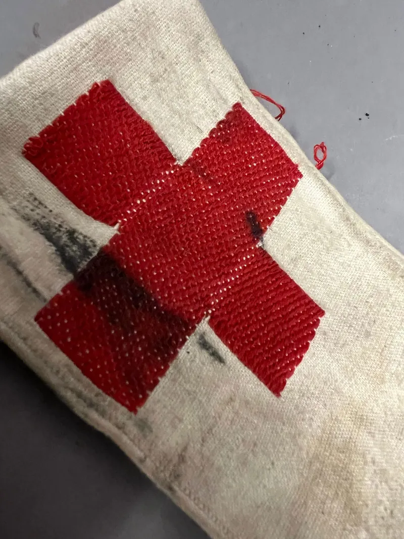 Originalt WW2 røde kors armbind
