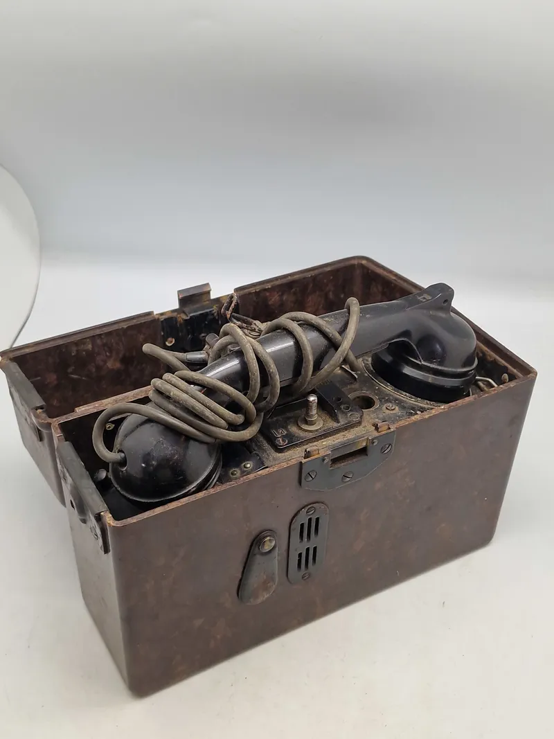 Original tysk felttelefon FF-33