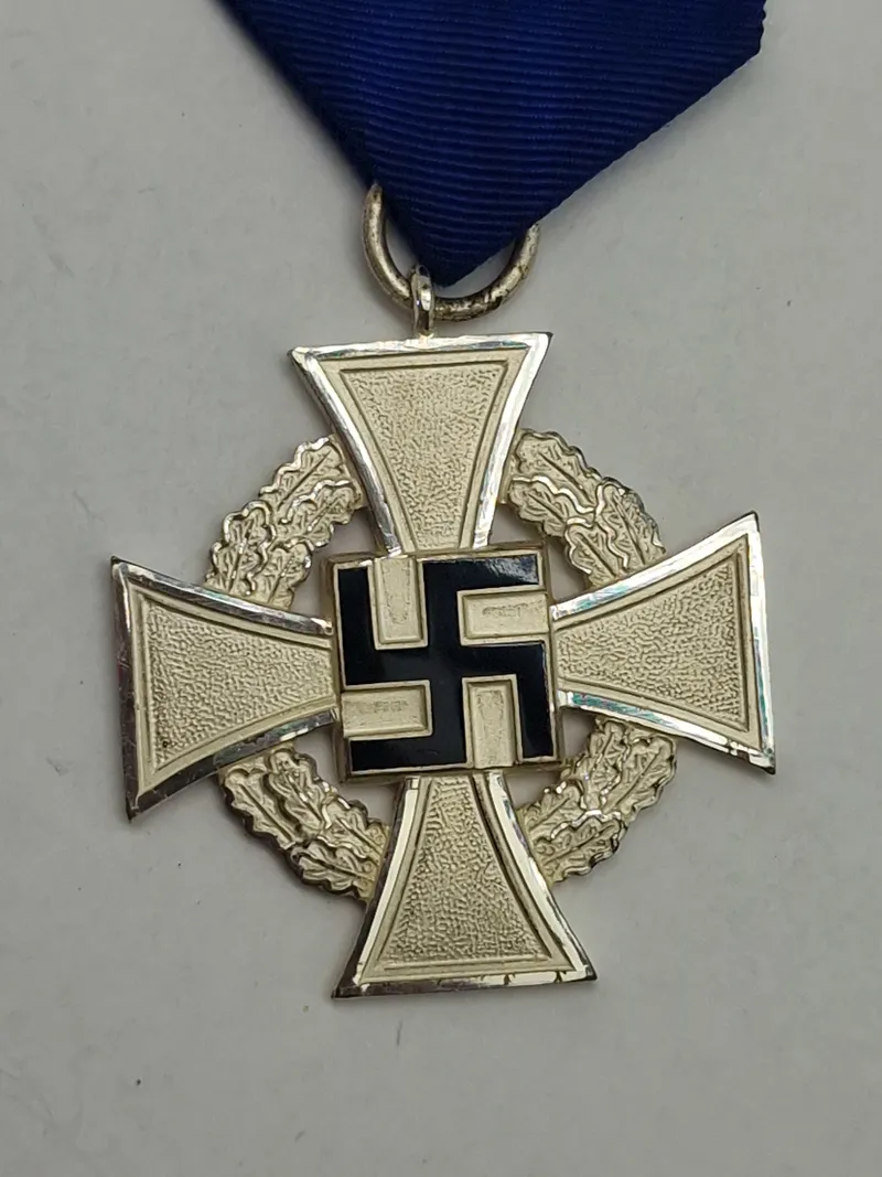 Original medalje Für Treue Dienst (25)
