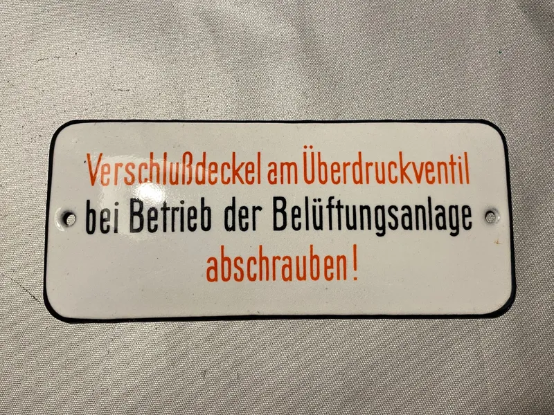 Tysk emaljeskilt - Alder ukendt