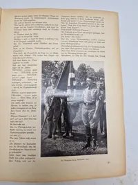 Original Deutschland Erwacht bog - ww2