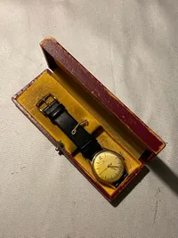 Originalt Certina ur med æske