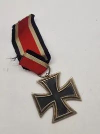 Originalt eisernes kreuz - Hersteller 25 (Arbeitsgemeinschaft der Graveur-, Gold- und Silberschmiedeinnungen, Hanau am Main)