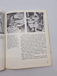 Mønter - litteratur 8 stk