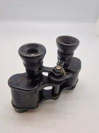 Zeiss Jena ældre kikkert - 8x25 i tidssvarende lædertaske