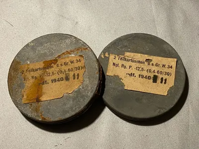 Originale tyske beholdere for ekstra ladninger til mortergranater - ww2