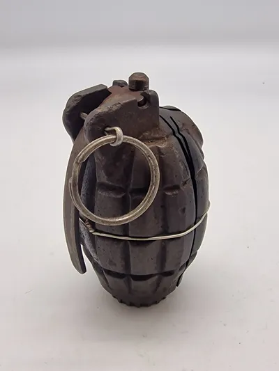 Original Mills granat - ww2 - deaktiveret M/lagkagesnit jf. gældende dansk lovgivning