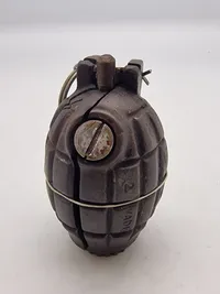 Original Mills granat - ww2 - deaktiveret M/lagkagesnit jf. gældende dansk lovgivning