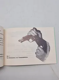 Selbstladepistole model CZ