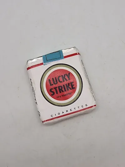pakke Lucky strikes - US Armed Forces, repro