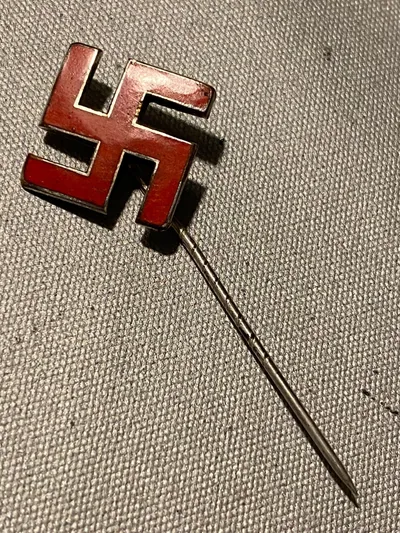 Sjælden original emaljeret DNSAP nål - Afd. Køge