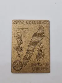 Lot diverse badges  og medaljer