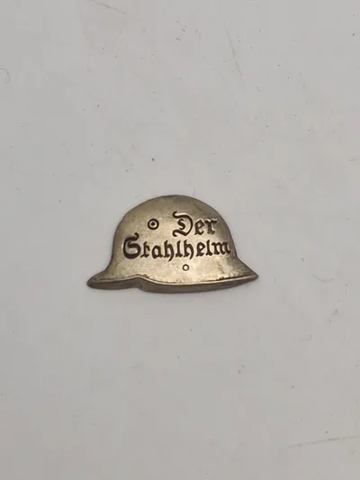Originalt Der Stahlhelm badge