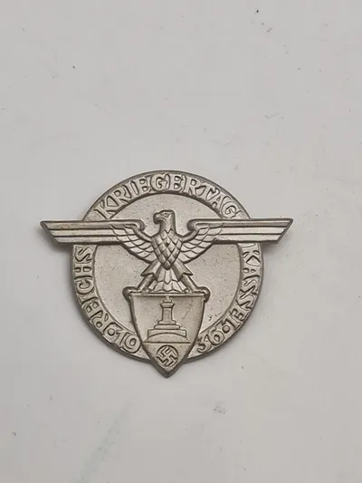 Originalt Kriegertag badge, Kassel
