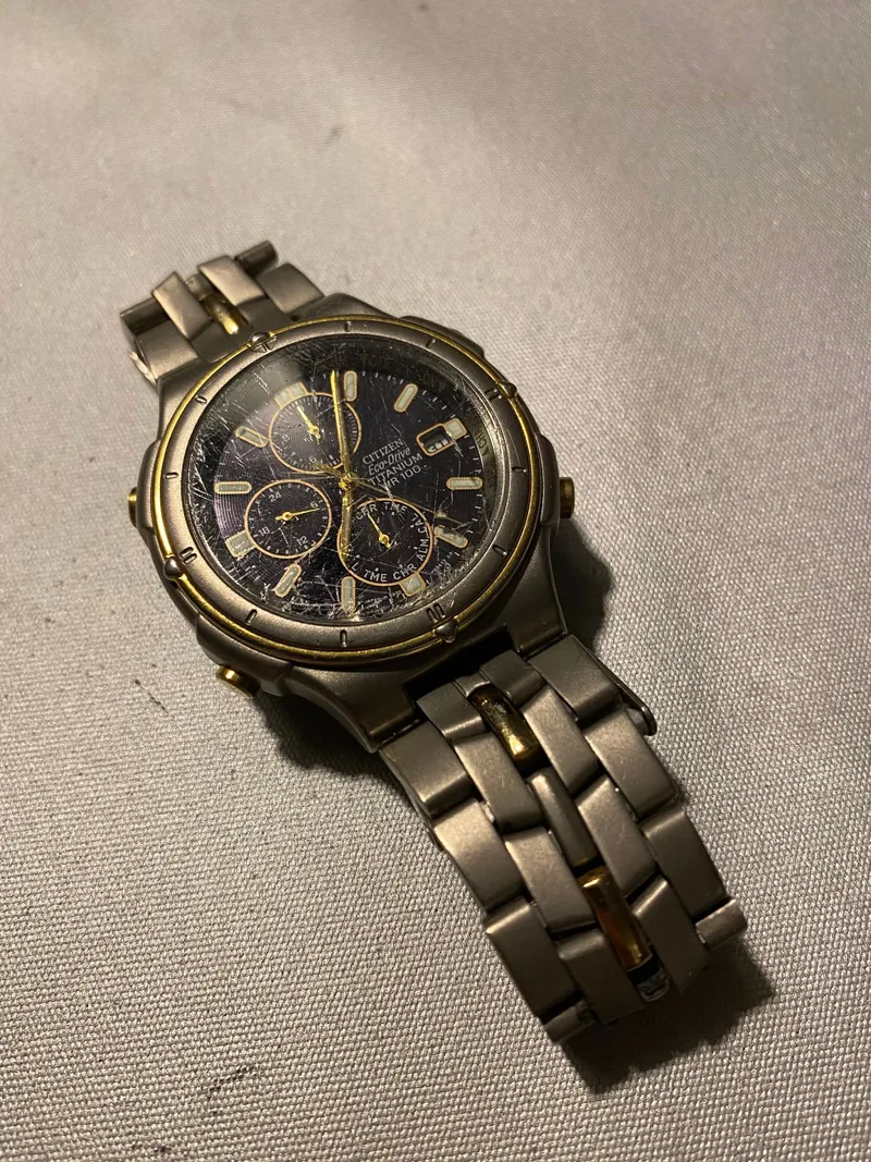 Originalt Citizen titanium ur