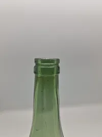 Original russisk flaske med hammer og segl