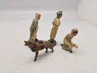 Originale linoliumsfigurer - ww2 (sygehjælpere/læge)