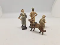 Originale linoliumsfigurer - ww2 (sygehjælpere/læge)
