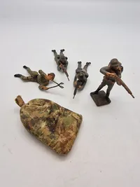 Originale linoliumsfigurer - ww2