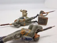 Originale linoliumsfigurer - ww2