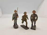 Originale linoliumsfigurer - ww2