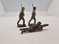 Originale linoliumsfigurer - ww2