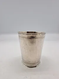 Sjældent navngivet dansk sølvbæger dateret 1768 (Løgumkloster stemplet) - vægt 80,1 gram