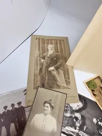Samling gamle fotos