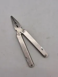 Kniv og multitool