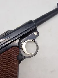Veludført replica af den tyske luger P08