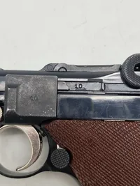 Veludført replica af den tyske luger P08