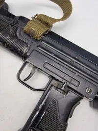 UZI replica